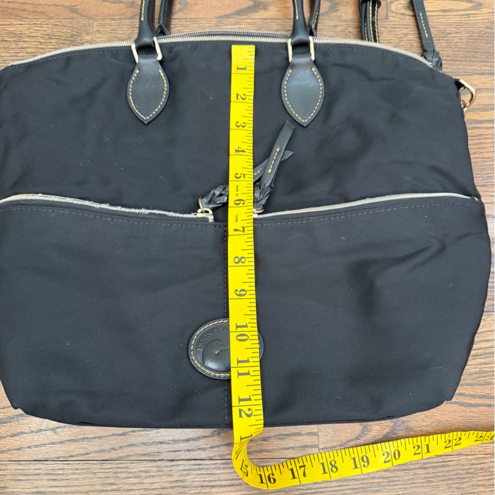 Dooney & Bourke Vintage Black Nylon Large Pocket Crossbody Satchel - Picture 5 of 14